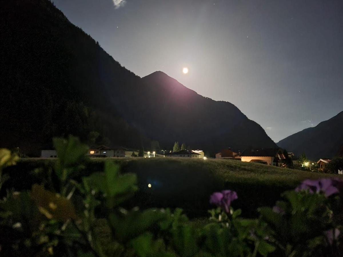 Mooshof Apartamento Kaunertal Exterior foto